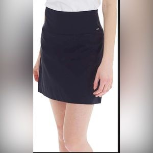 S.C. & Co. black skort
